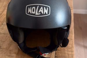 Casco Nolan