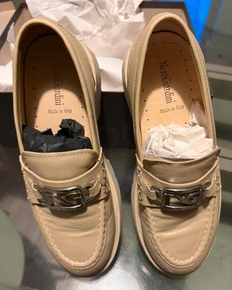 Scarpa Nero Giardini Donna tg. 35 usate una volta