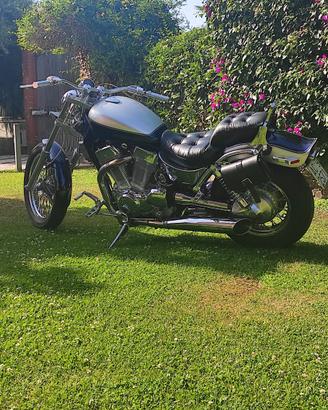 Suzuki intruder vs 1400