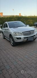 Mercedes ML 320