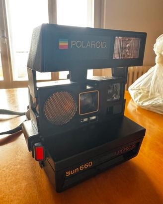 Polaroid autofocus sun660