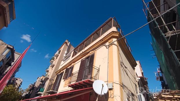 Centro storico borgo vecchio terrazza rif.20/25