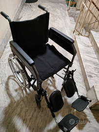 Carrozzina disabili Narrow con pedane reclinabili