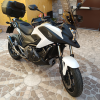 Honda nc 750 x 2015