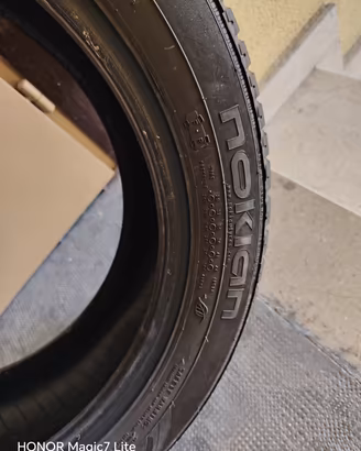 pneumatici invernali Nokian 195/55 R16