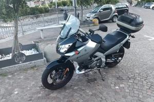 Suzuki V-Strom  650 K4 2004