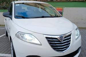 Lancia Ypsilon 1.2 69 CV 5 porte GPL Ecochic Silve