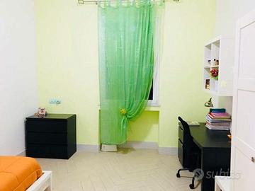 Singola studentesse policlinico