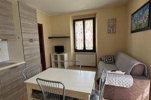 Bilocale a Gravedona ed Uniti