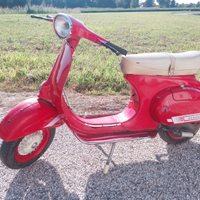 Vespa 125 ET3 primavera ex PV Pavia 1978