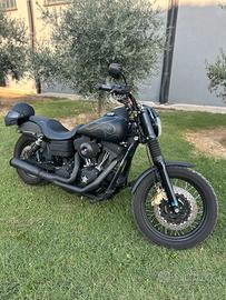 Harley-Davidson Dyna Street Bob 1584 (2007)