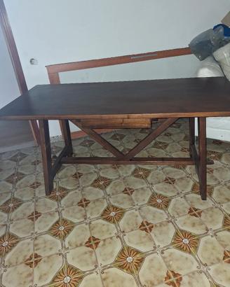 tavolo in legno 