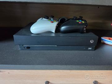 xbox one x con giochi 