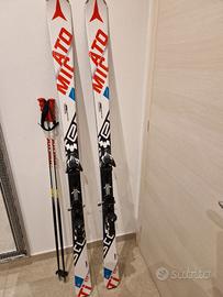 Sci e bastoncini Atomic