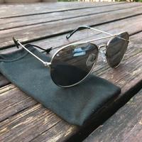 Occhiali modello da pilota