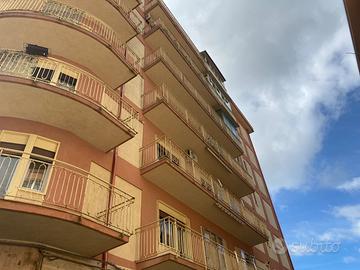Panoramico appartamento Aidone