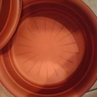 Sottovasi in plastica con rotelle da due misure