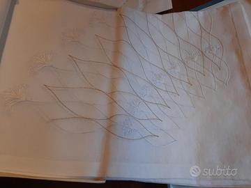 Tovaglia in bisso di puro lino