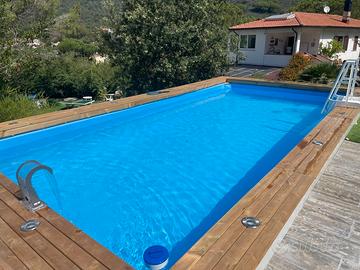 Villa con piscina a marina di campo