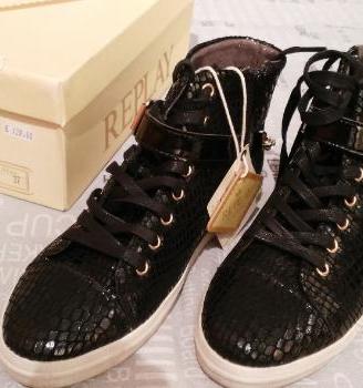 Scarpe NUOVE per donna marca Replay nr. 37
