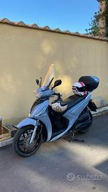 Kymco People 200