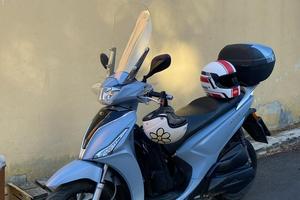 Kymco People 200