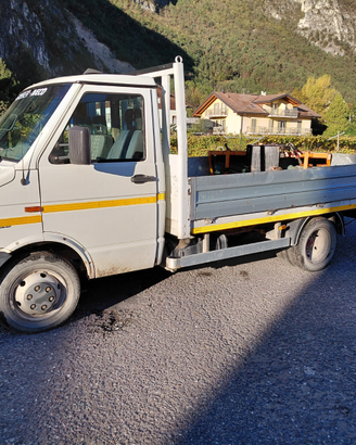Daily iveco 49-12