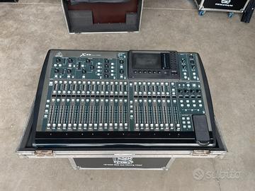 Mixer Behringer x32 con case
