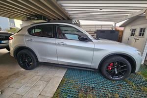 Alfa Romeo Stelvio 2.2 Turbodiesel 210 CV AT8 Q4 V