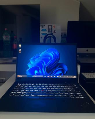 Lenovo ThinkPad X1 Carbon