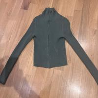 Maglia con zip subdued