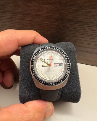 Wittnauer day-date automatico diver anni 70