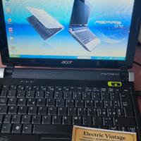 0841NN-PC Portatile NetBook Acer Aspire One KAV10