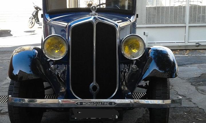 Renault Monaquatre