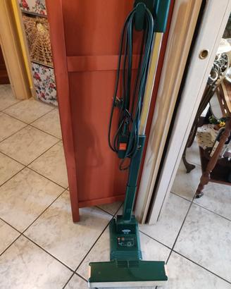 Spazzola per tappeti moquette