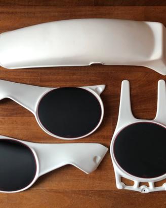 MOTO TGM 125 C81/E81 PLASTICHE