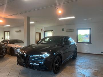 Alfa Romeo Stelvio 2.2 Turbodiesel 210 CV AT8 Q4 V