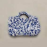 Borsa artigianale all'uncinetto