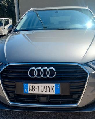 Audi A3 seminuova