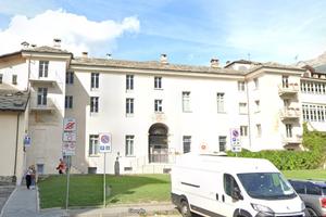 AOSTA Piazza Plouves