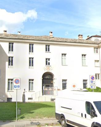 AOSTA Piazza Plouves