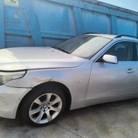 BMW E60 2.5 benzina automatica per ricambi 