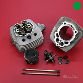 Cilindro Pistone Testata valvole sinistra MOTO GUZ