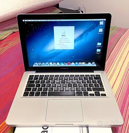 Apple MacBook Pro 13 - i5 16GB 512Mb