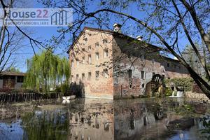 STORICO MULINO del XVI Secolo ristrutturato in pro