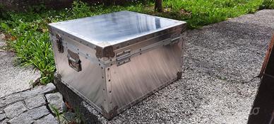 Cassette portaoggetti in alluminio