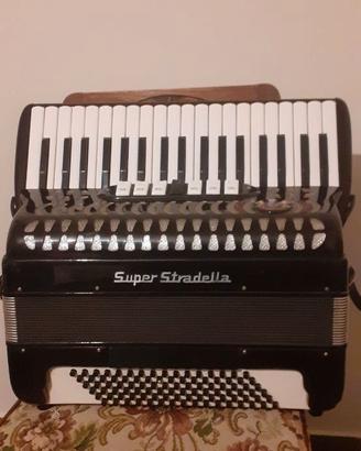 Fisarmonica Super Stradella 96 bassi