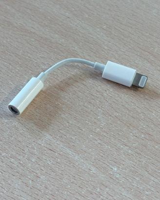 Cavi lightning iphone originali e adattore
