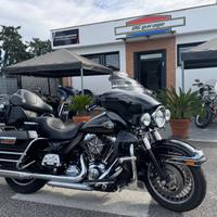 Harley-davidson FLHTCU Ultra Classic Electra Glide
