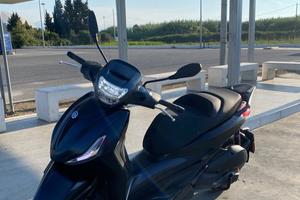 Piaggio Beverly S HPE 300 - 2021